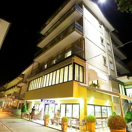 酒店 阿马尔菲酒店 3*